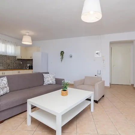 Апартаменты Anesis Seaview Неос-Мармарас