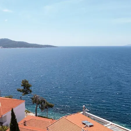 Anesis Seaview *